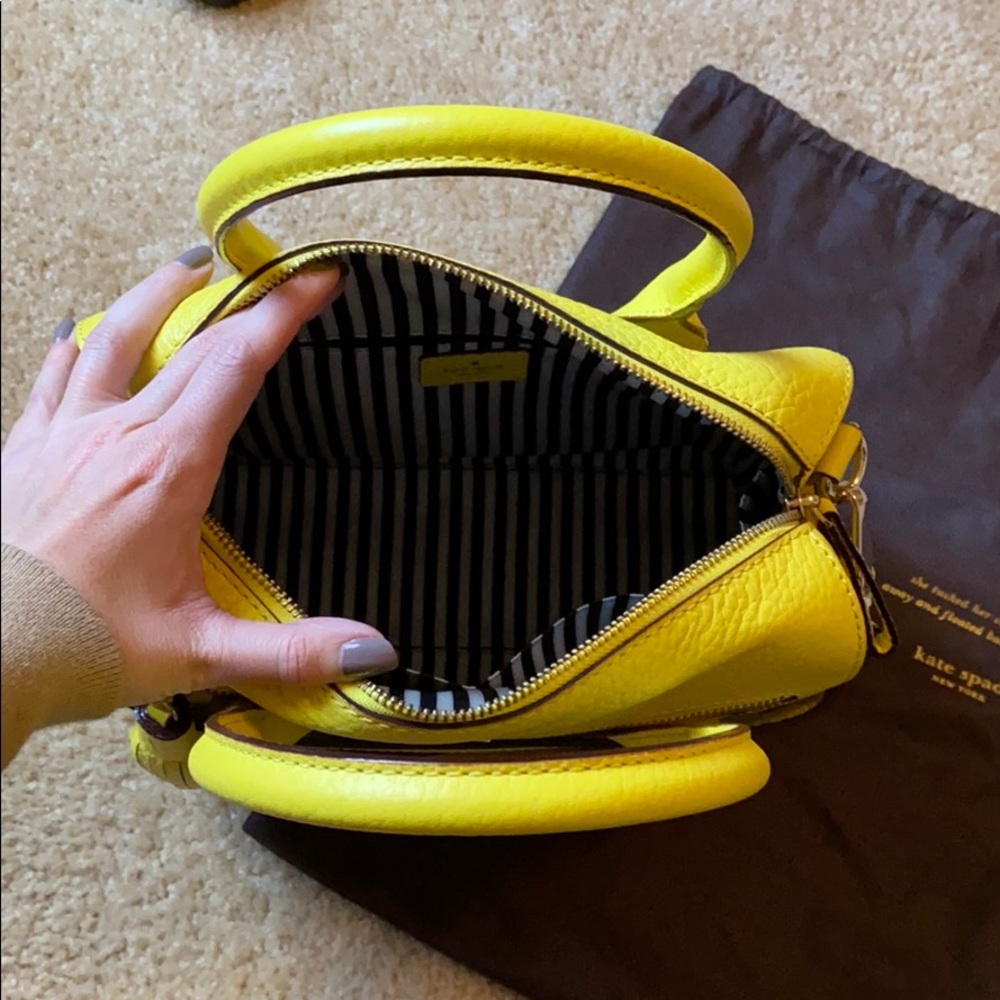 Kate Spade purse - Picture 4 of 8